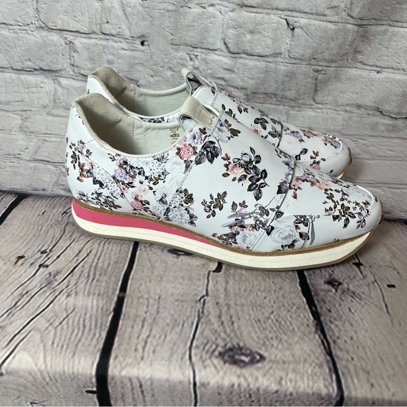 New Rag & Bone Dylan Elastic Runner Floral Slip On Sneakers Size 38 US 8 - Picture 4 of 13
